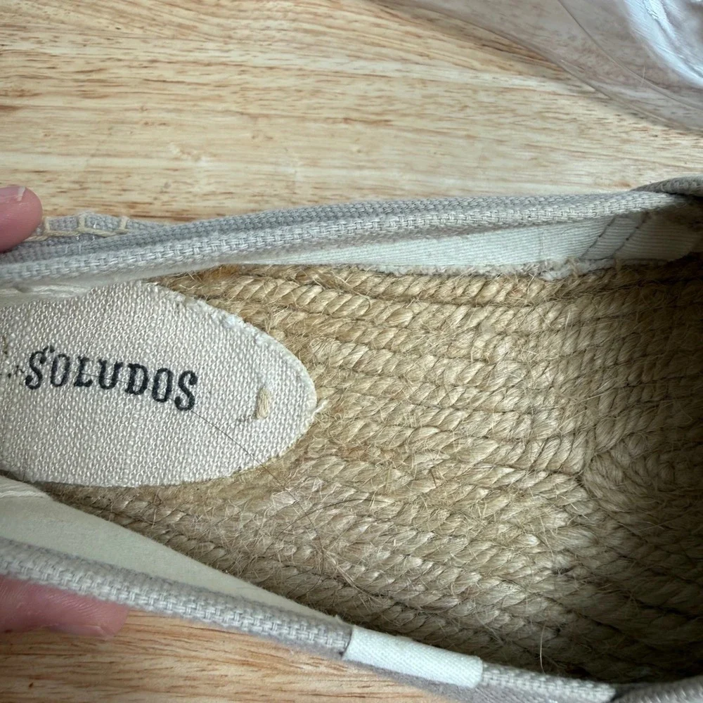 Soludos embrace effortless